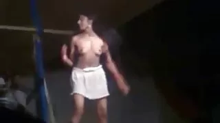 Jauni Azijos sucks a Kukan vyras, kol visiškai Cum