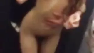 Laimingas vaikinas gavo busted sekso su dviem draugėmis