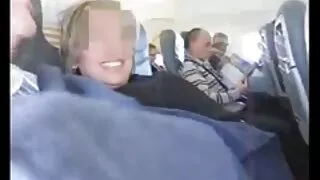 Busty milf gavo pakliuvom teisę į automobilį
