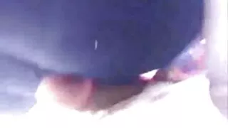 Pakliuvom Busty grožio ir cumshot jos akyse