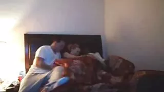 Dušas taip pat yra gera vieta pasimylėti su blondine