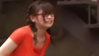 Cumshot, jauniklį ir davė jai malonumą