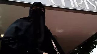 Ebony būtų orgazmas pagal busty slaugytoja