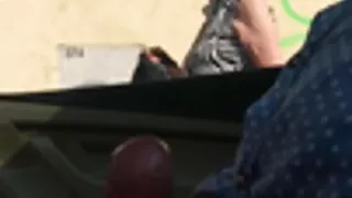 Asilas verkia baltos sėklos, nes brunetė patinka analinis