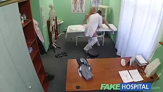 Paruošti aštrus gydyti pūlingas alkanas mergina