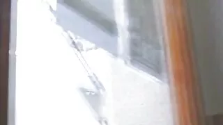 Gaisro sušikti pagal redhead moteris ryte