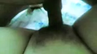 Kink ragazza mergina mylisi su vaikinu ir masturbates su savo kojomis